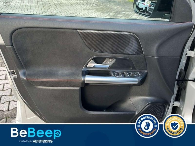 Mercedes-Benz GLA 200 D PREMIUM AUTO