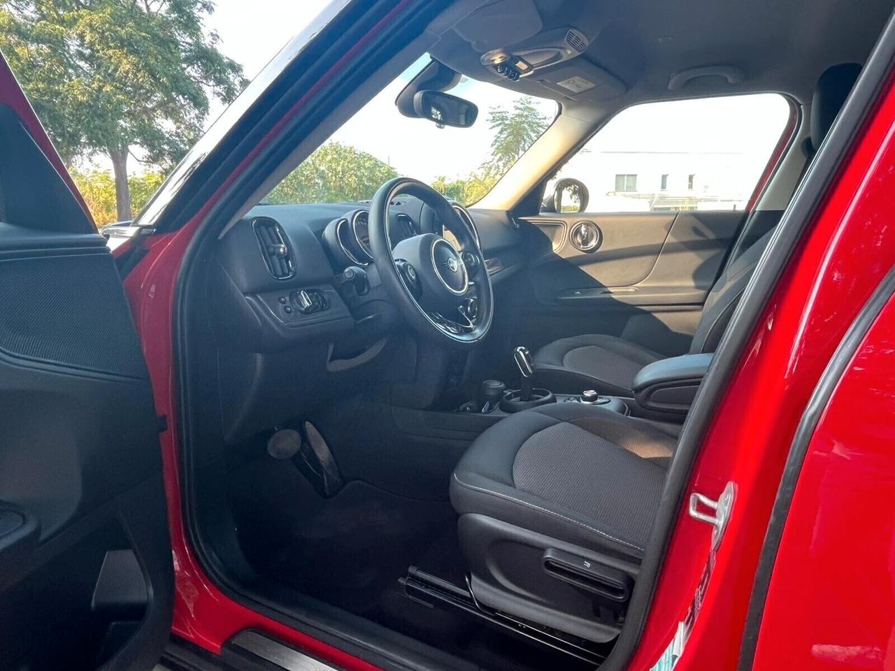 Mini Cooper D Countryman 2.0 D Business BI-COLOR