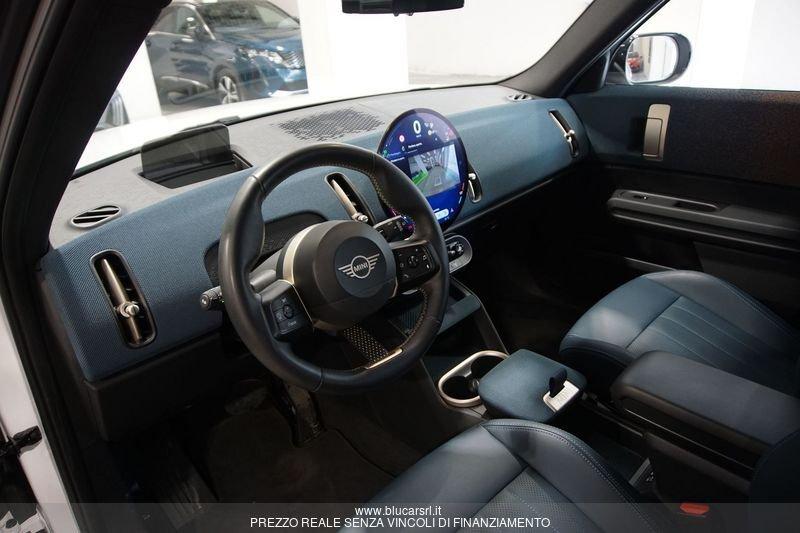 MINI Countryman C 48V Favoured