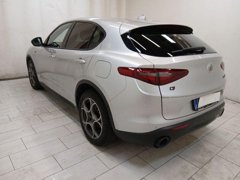 Alfa Romeo Stelvio 2.2 t Sprint Q4 190cv auto