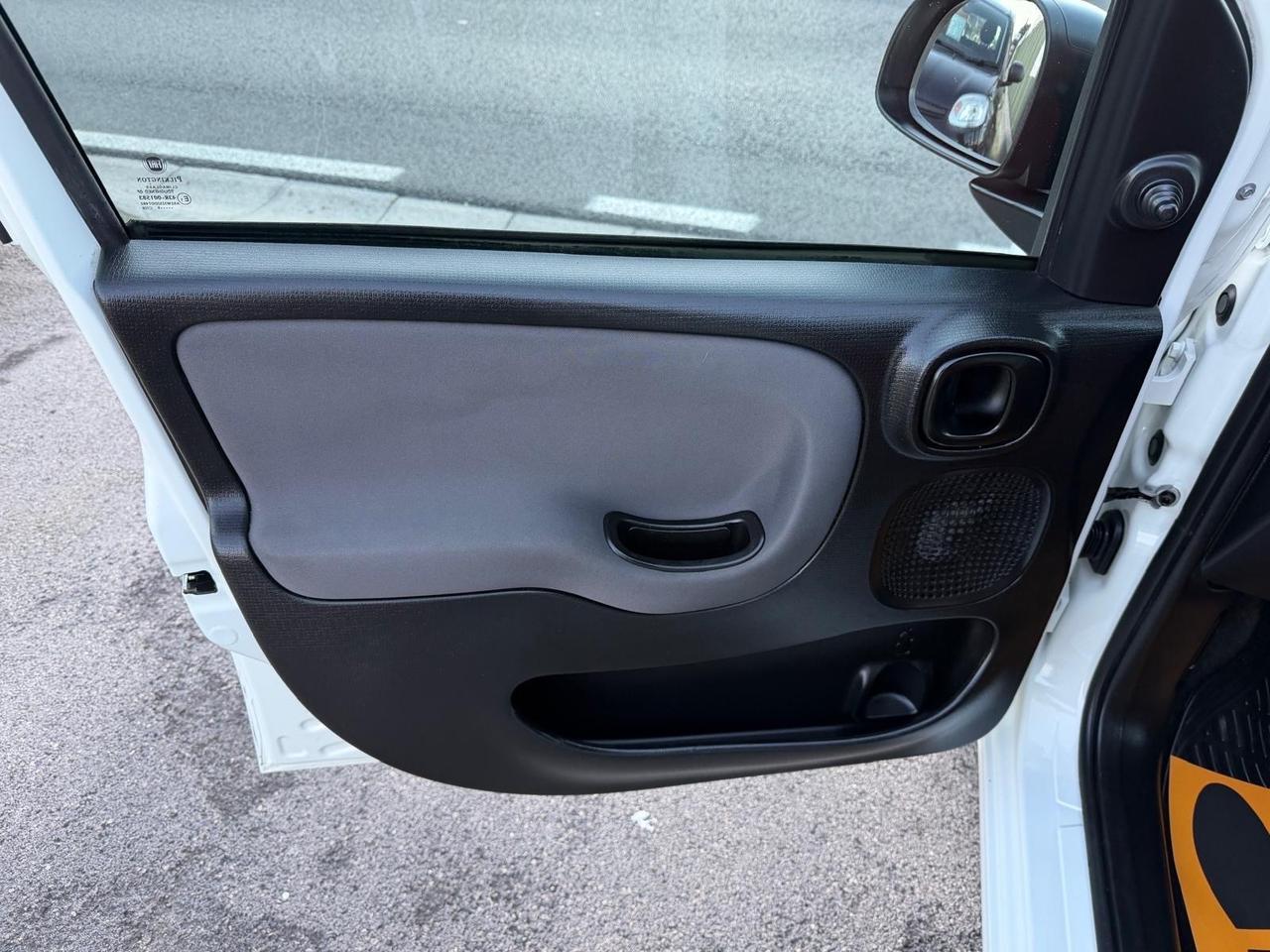 FIAT PANDA 900 METANO 84 (CV) 2016