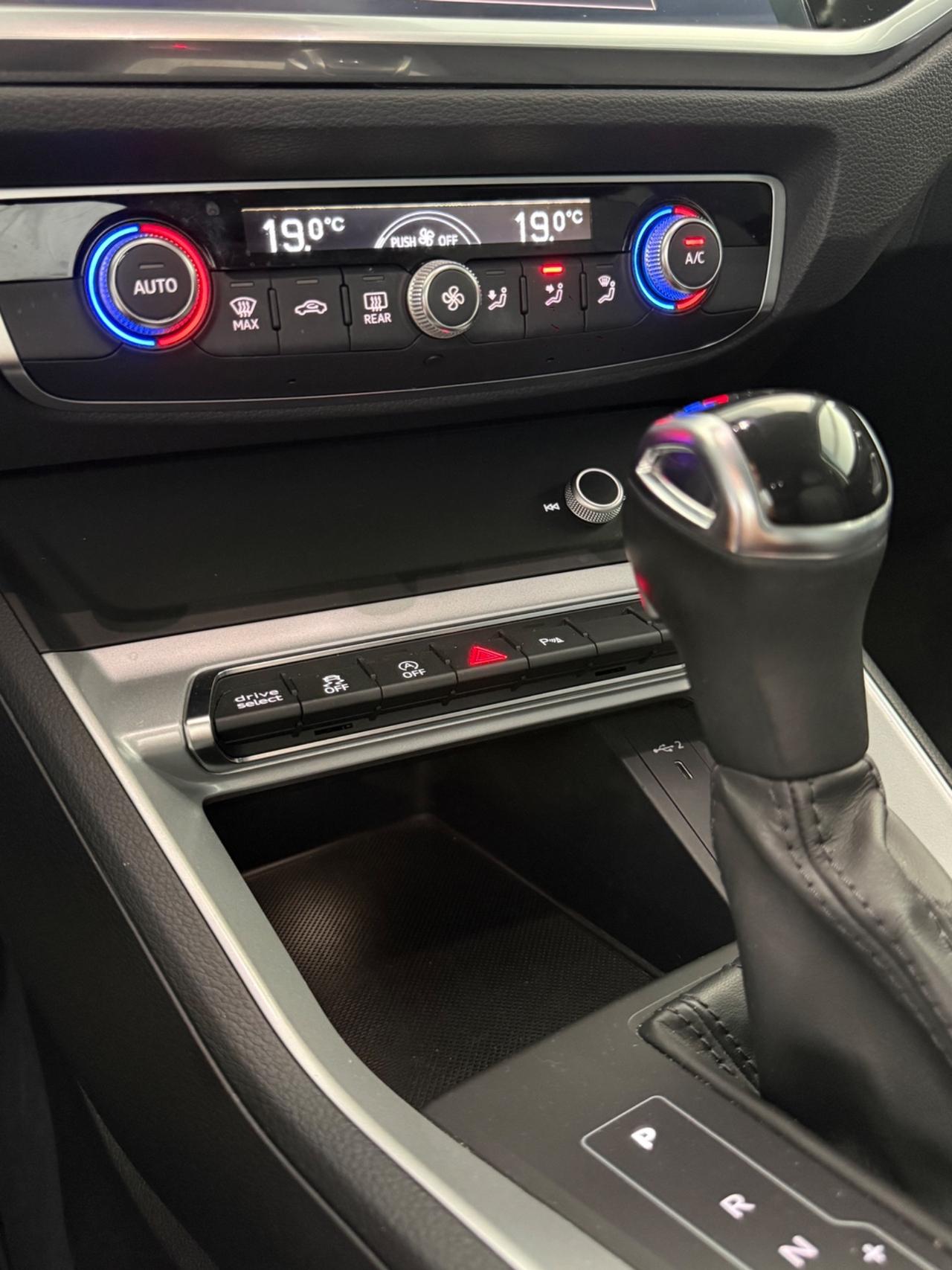 AUDI Q3 SPORTBACK 35 TDI S tronic Plus 2021