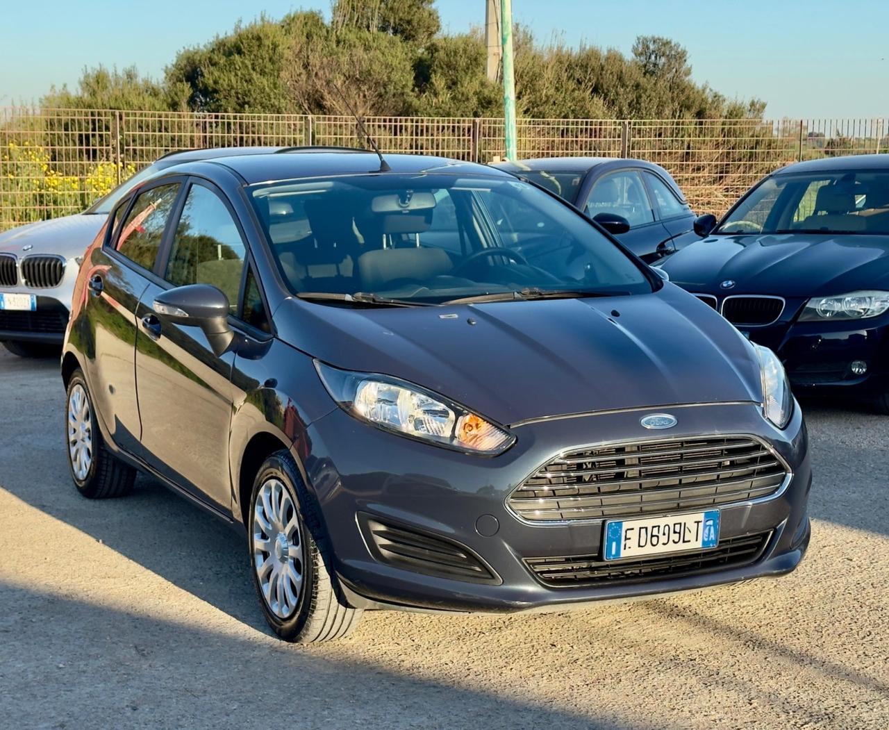 Ford Fiesta 1.2 60CV 5 porte Titanium