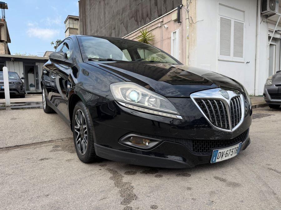 LANCIA DELTA 1.6 MJET AUTOMATICA PLATINO PERFETTA