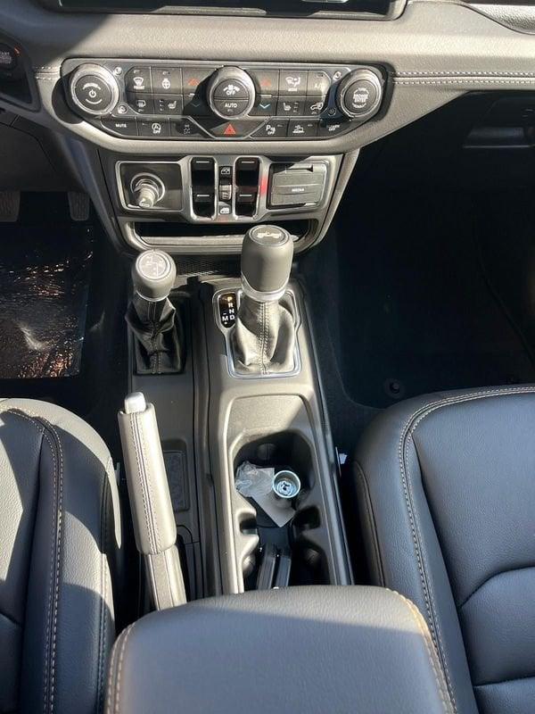 Jeep Wrangler Wrangler Unlimited 2.0 Turbo Sahara