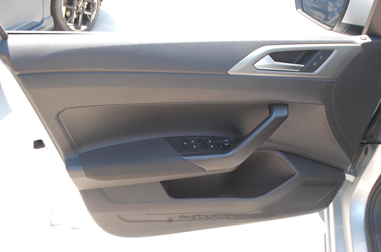 Volkswagen Polo 1.0 mpi Comfortline 75CV Uff Italy USB App Lega