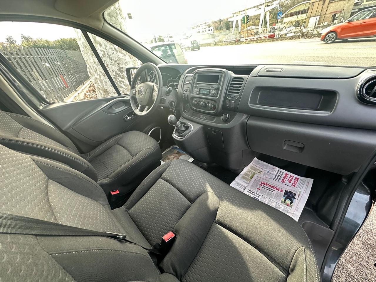 Opel Vivaro 6 posti 1.6 diesel