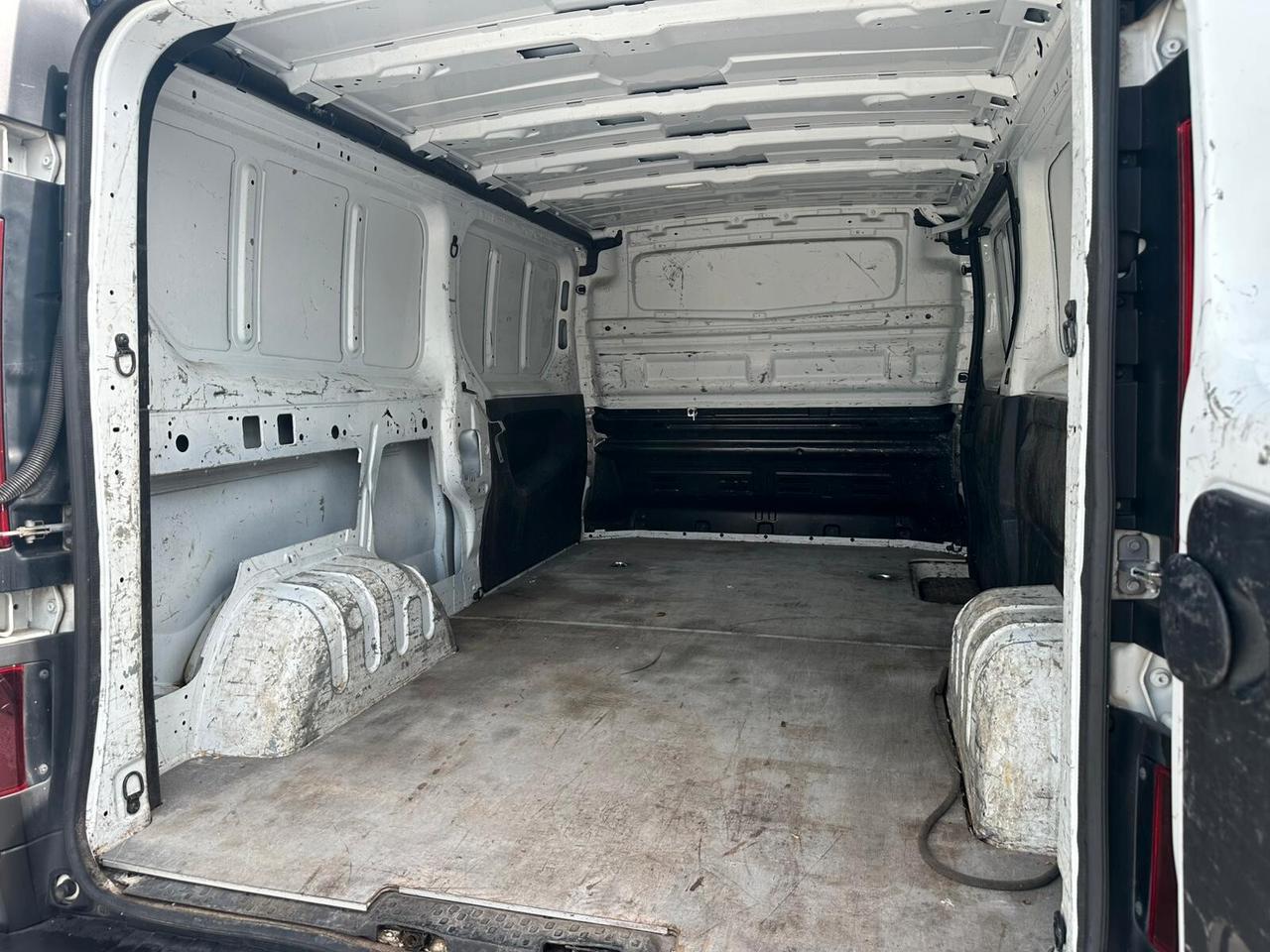 Renault Trafic T29 1.6 dCi 125CV S&S L2H1
