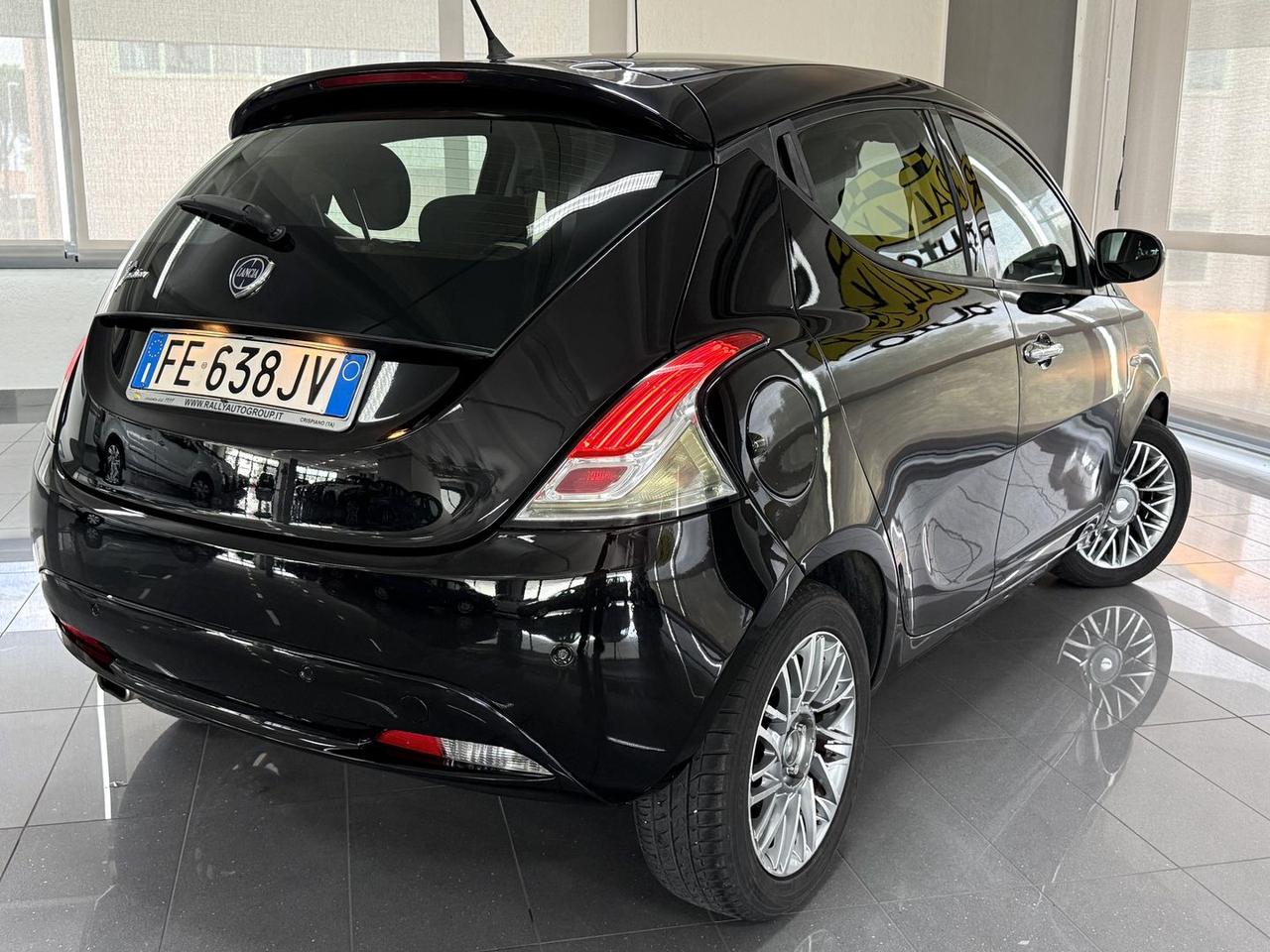 Lancia Ypsilon Platinum 1.2 LPG #7781