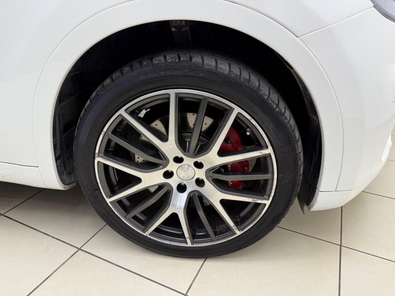 Maserati Levante V6 Diesel 250CV SOLI 126.000KM