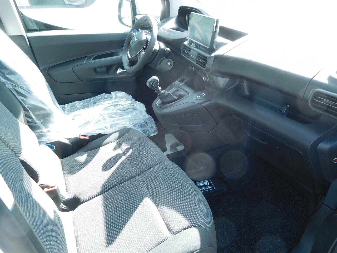 Peugeot Partner BlueHDi 100 S&S PC Furgone 3 Posti