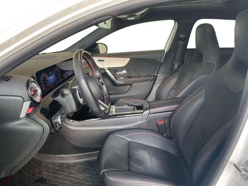 Mercedes-Benz Classe A A 250 Automatic 4Matic AMG Line Premium