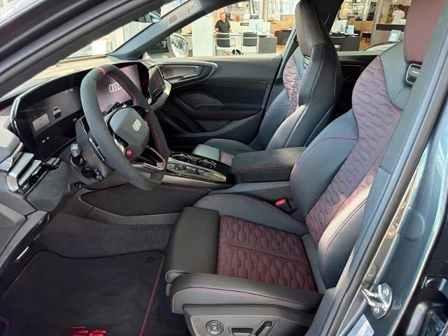 AUDI RS5 TFSI mHEV+ S tronic quattro 270Kh + 360°