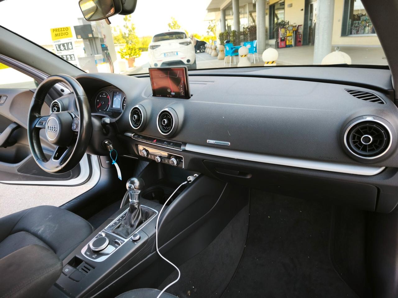 Audi A3 SPB 30 TDI S tronic Business 115 CV