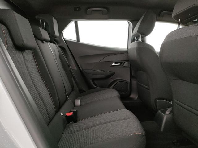 PEUGEOT 2008 Hybrid 145 e-DCS6 Style