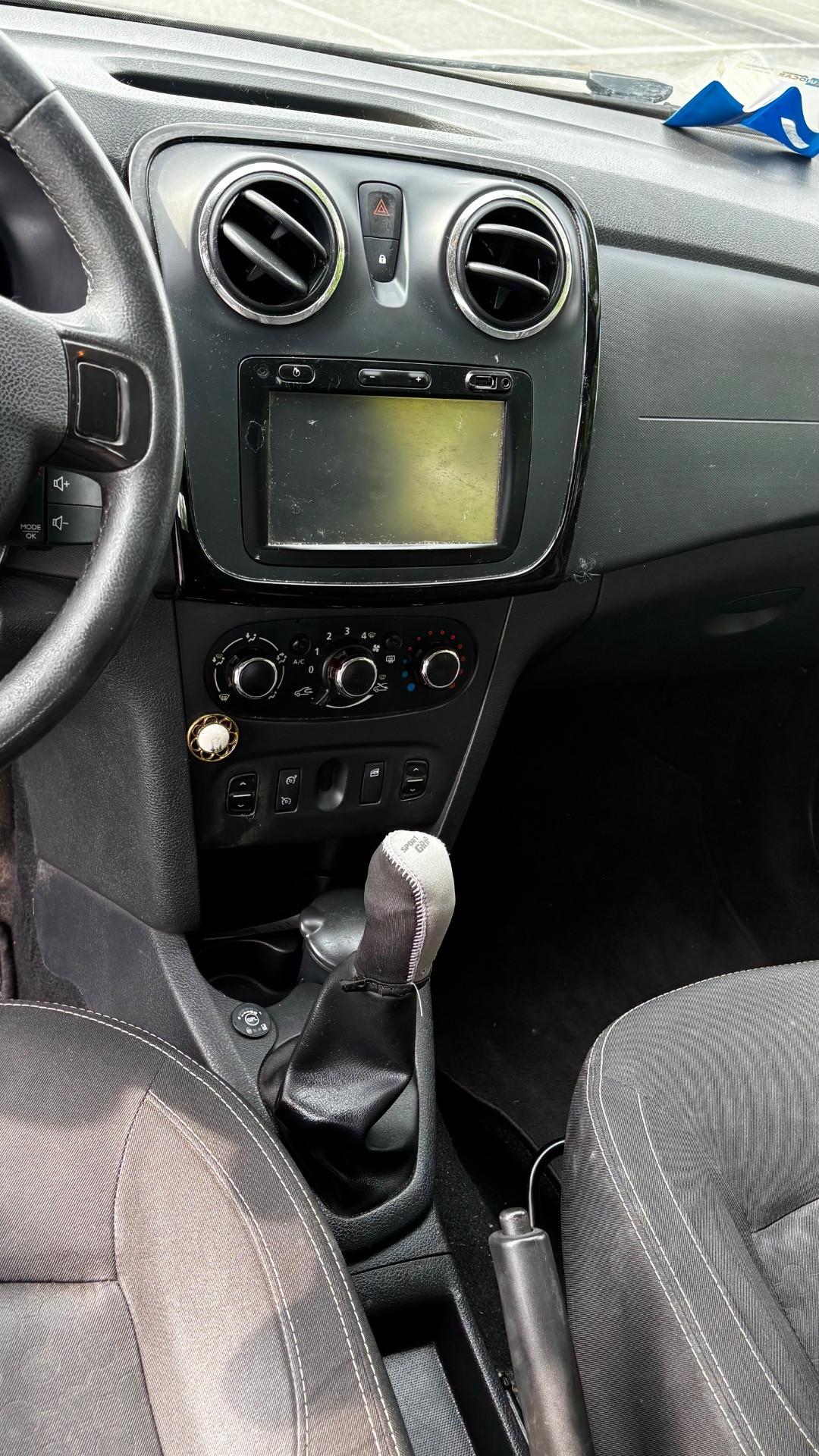 Dacia Sandero 1.2 GPL 75CV Serie Limitata Trasversale