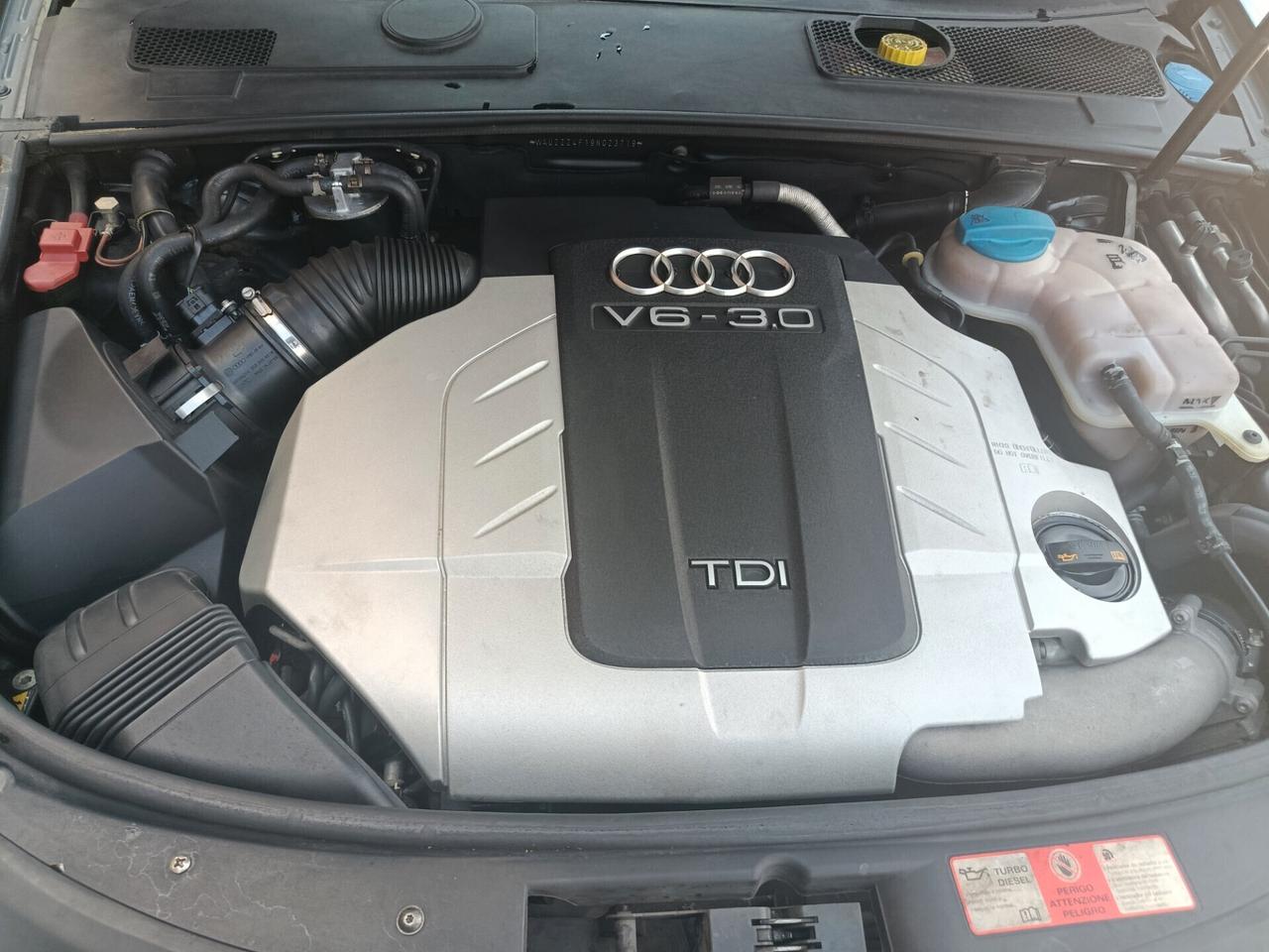 Audi A6 Avant 3.0 V6 TDI F.AP. quattro tiptronic Advanced