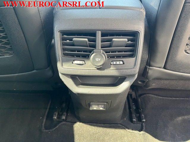 PEUGEOT 3008 BlueHDi 130 S&S EAT8 Allure Pack