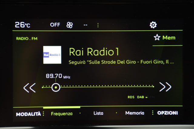 PEUGEOT 2008 BlueHDi 130 S&S EAT8 Allure