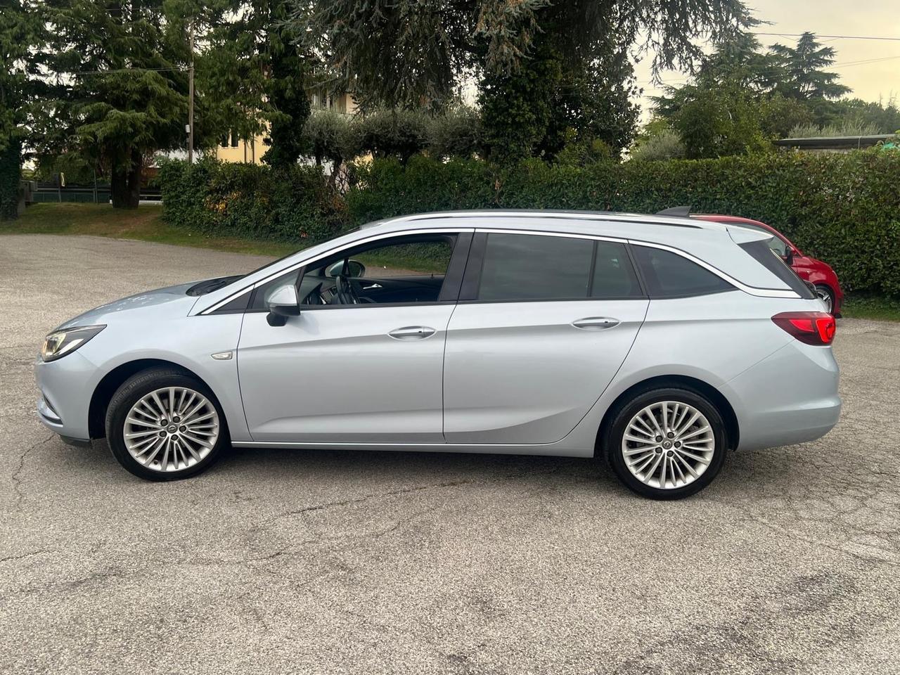 Opel Astra 1.6 CDTi 110CV Start&Stop Sports Tourer Innovation