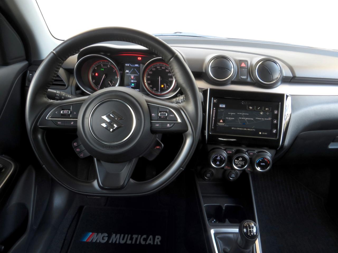 Suzuki Swift 1.2 HYBRID Top. full led/full adas/keyless