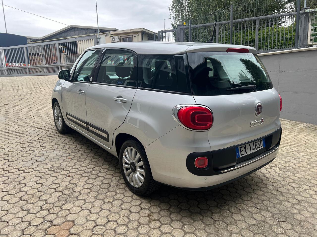 Fiat 500L Living 1.6 Multijet 105 CV Pop Star