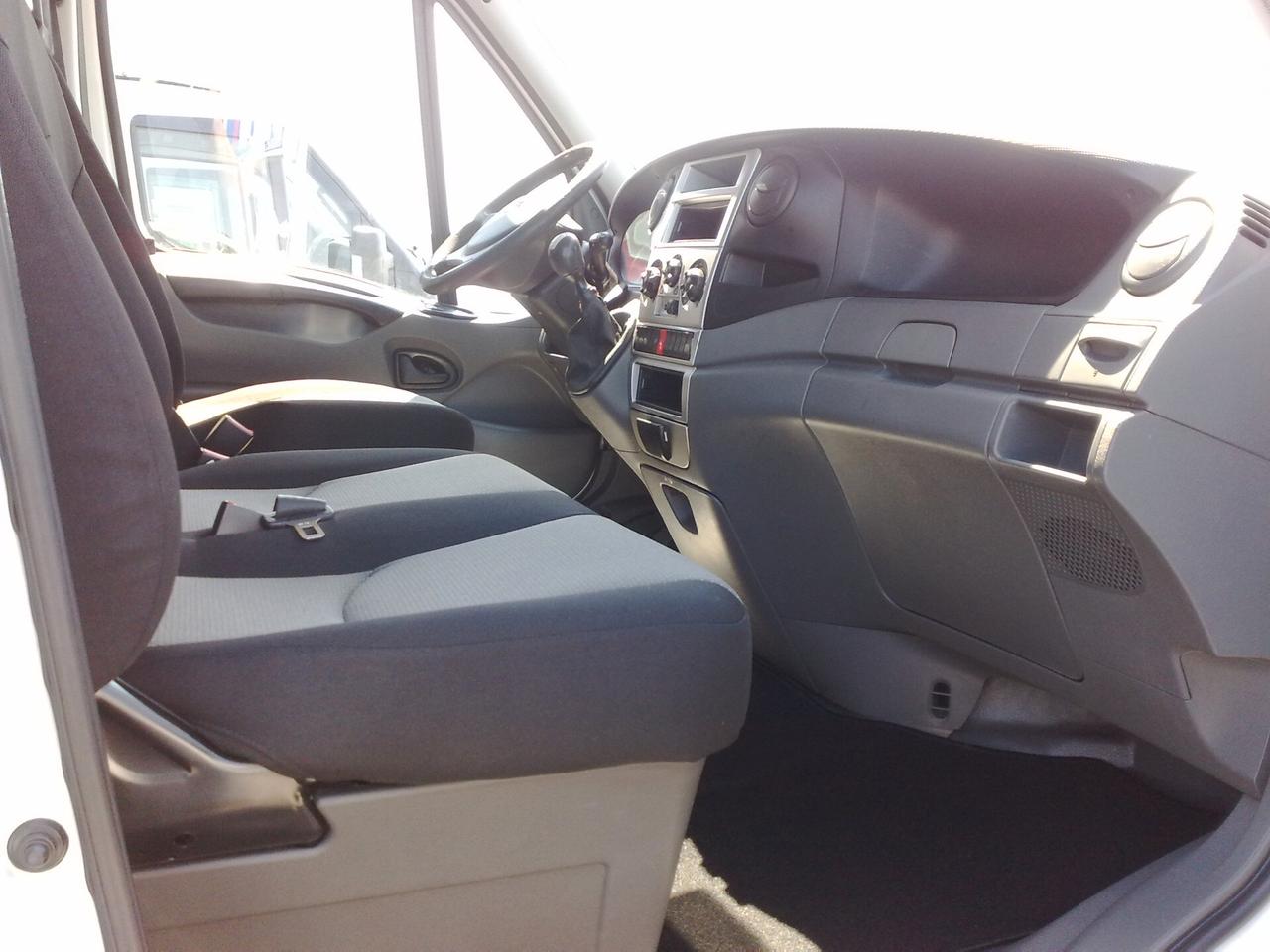 Iveco Daily 35c10 2.3hpt CENTINATO - 2010