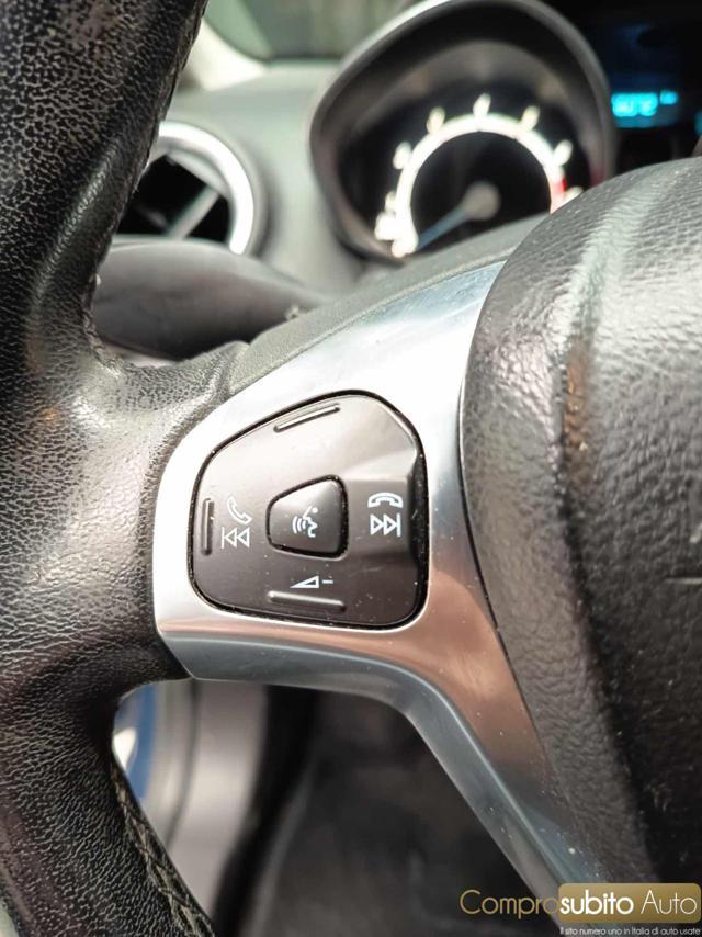 FORD Fiesta 1.4 5p. Bz.- GPL Titanium