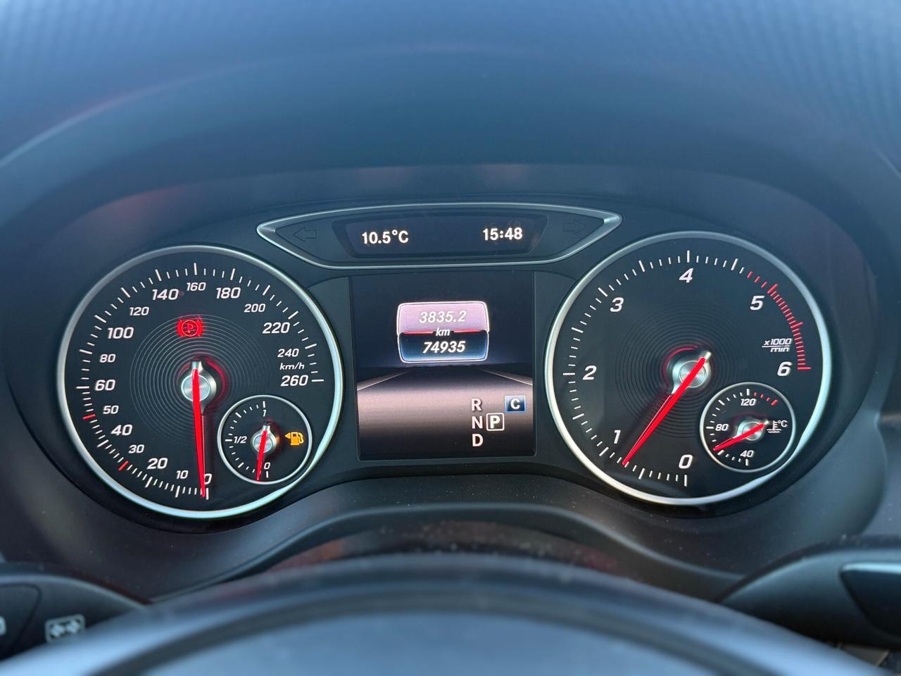 Mercedes-benz GLA 200 d Automatic 4Matic Premium