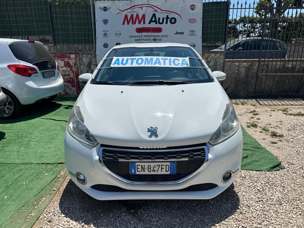 Peugeot 208 1.4 diesel 2013 12 mesi di garanzia