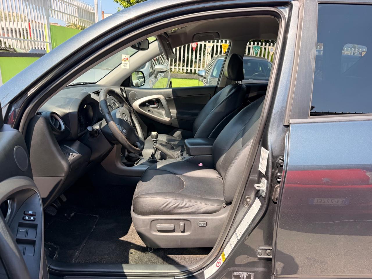 Toyota RAV 4 RAV4 2.2 D-4D 177 CV Luxury 4x4 PERFETTA!!!