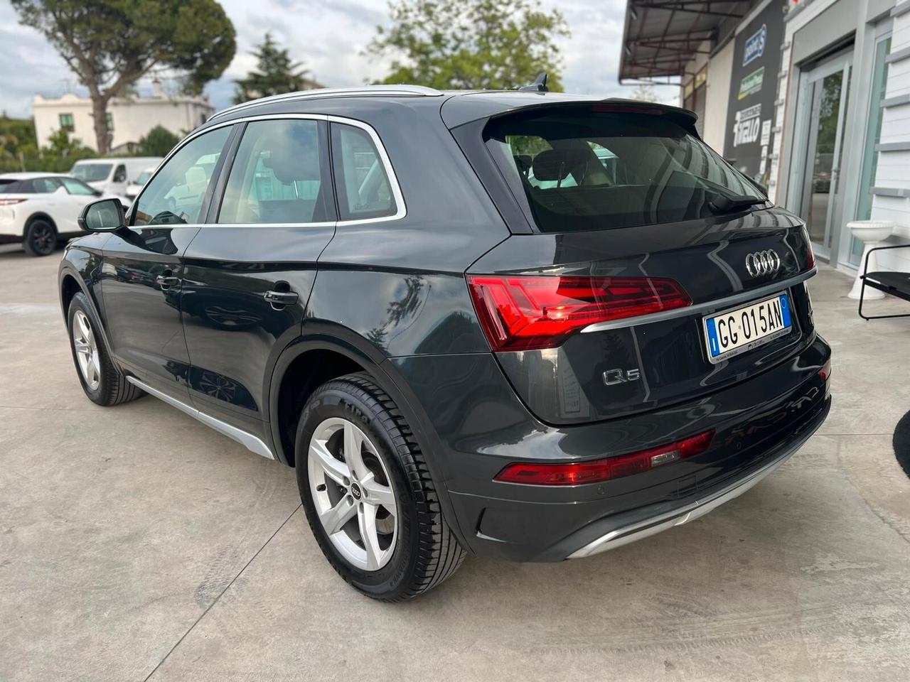 Audi Q5 40 TDI 204 CV quattro S tronic Business Advanced