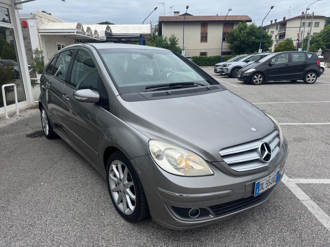 Mercedes-benz B 180 Sport