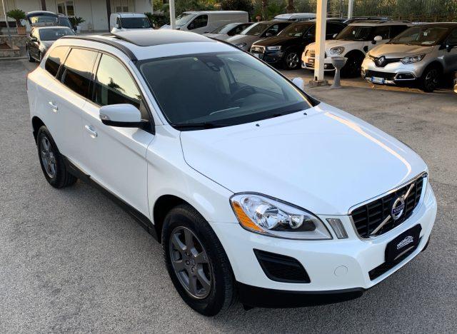 VOLVO XC60 DRIVe Summum Tetto Aprib.