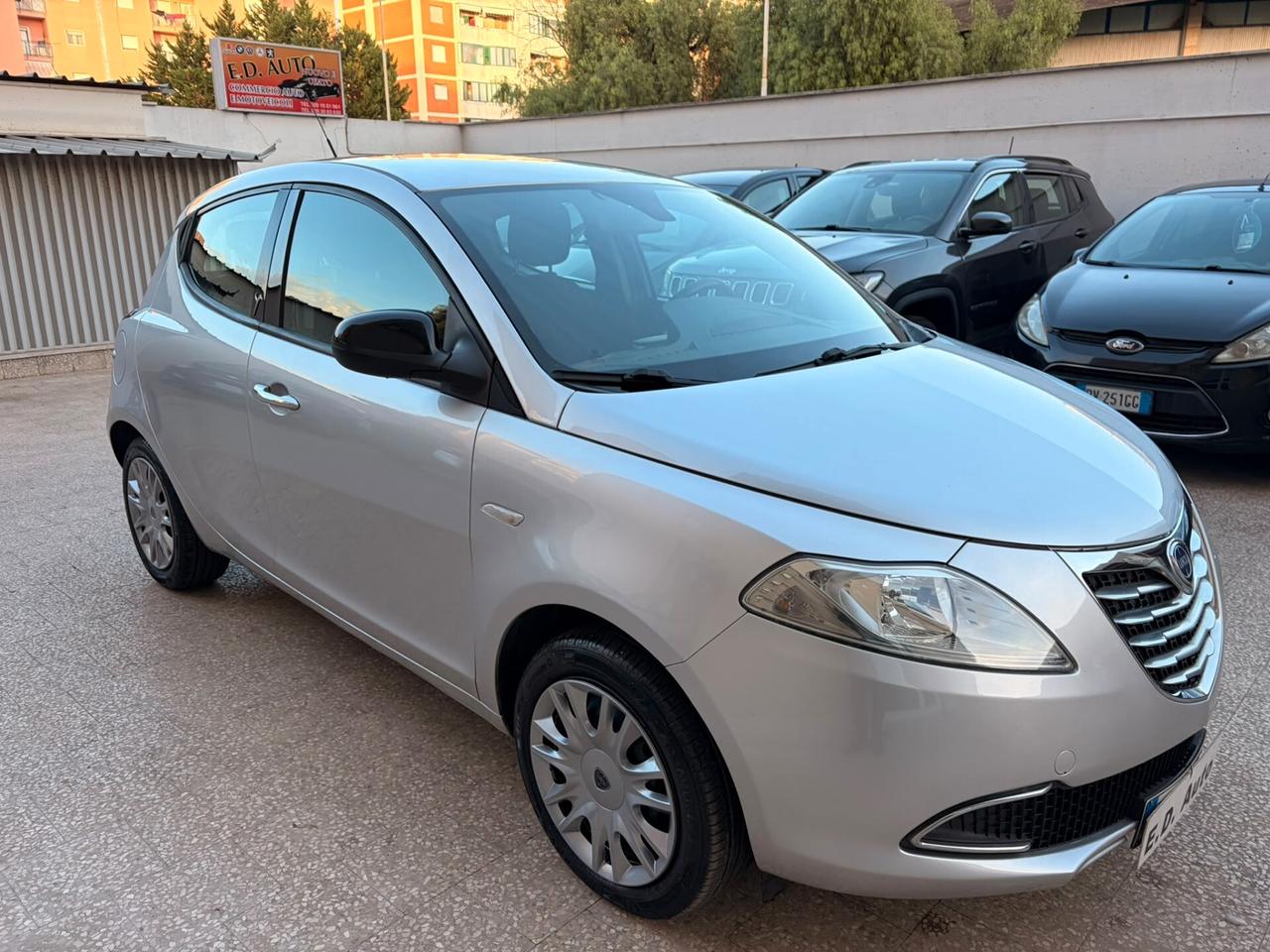 Lancia Ypsilon 1.2 Benz