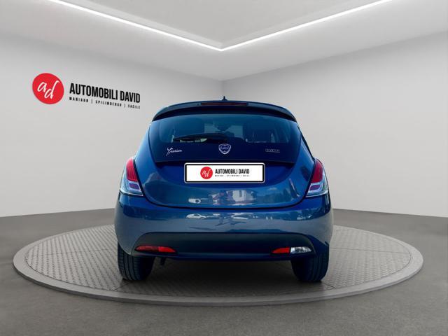 LANCIA Ypsilon 1.0 FireFly 5 porte S&S Hybrid Silver Plus