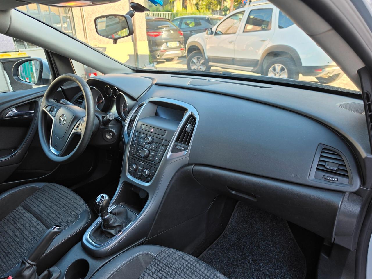 Opel Astra 1.6 CDTi 110CV Sports Tourer Elective Euro6 solo km 111370