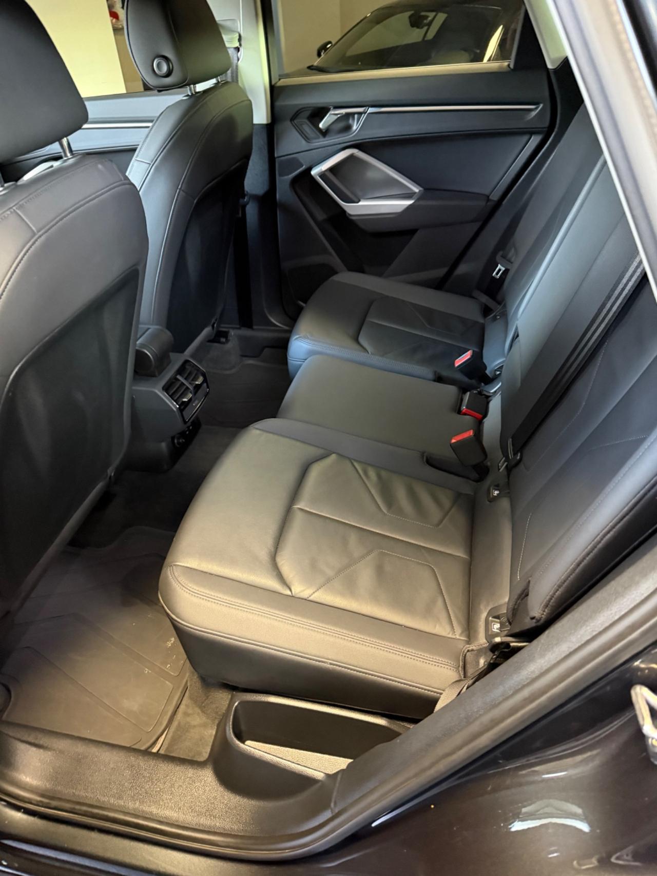 Audi Q3 40 TDI quattro S tronic line edition