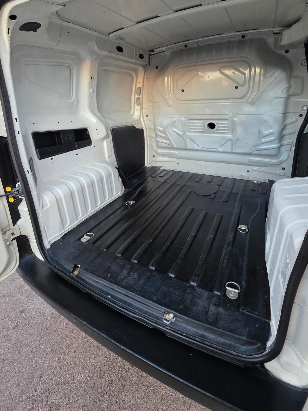 Fiat Fiorino 1.3 MJT 80CV Cargo