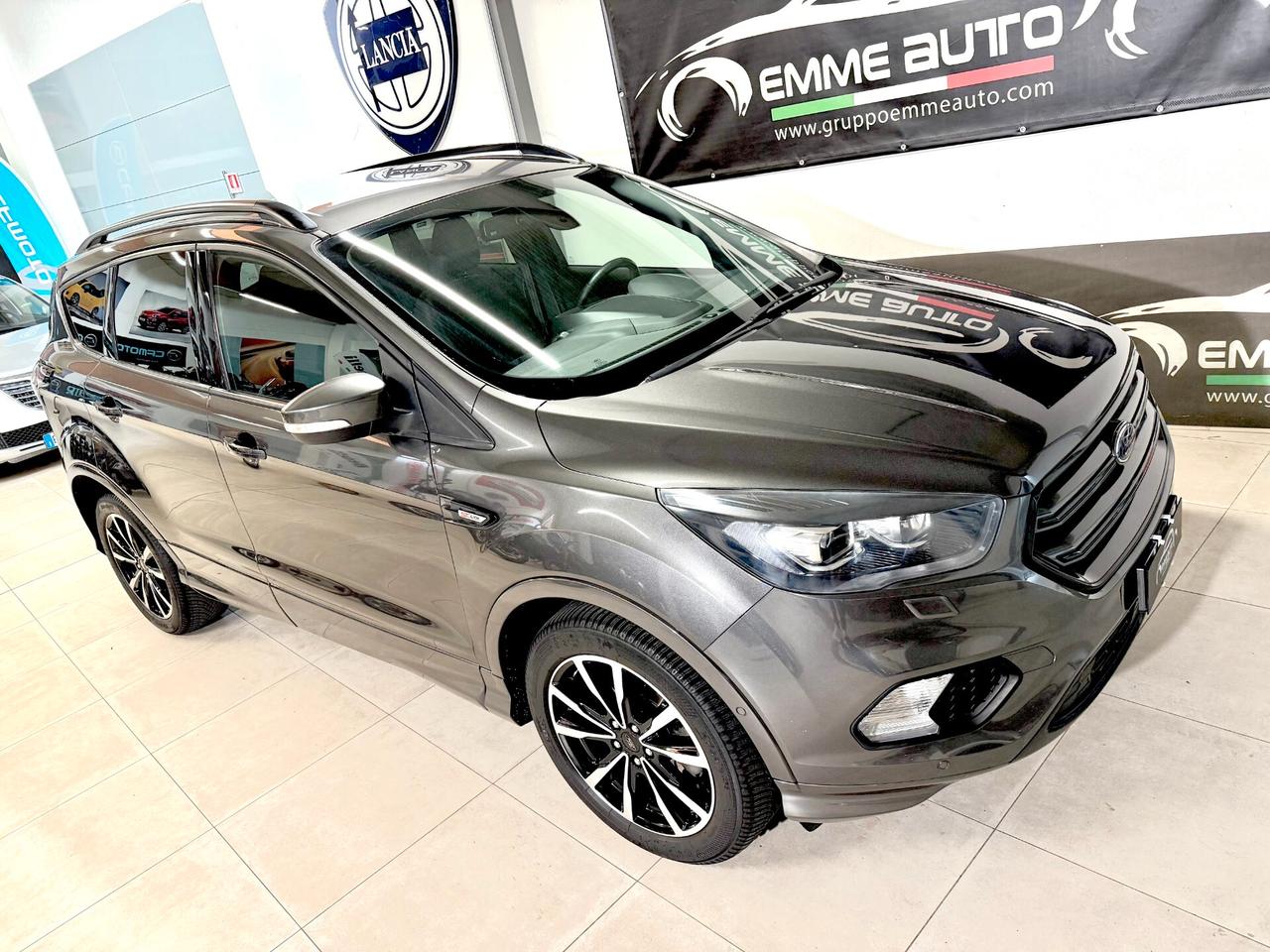 Ford Kuga 1.5 TDCI 120 CV ST-Line
