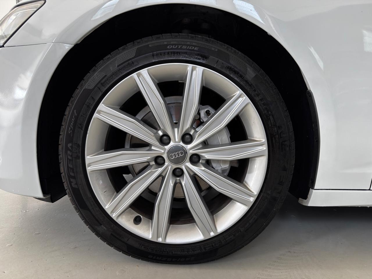 Audi A6 Avant 40 2.0 TDI quattro ultra S tronic Business Sport