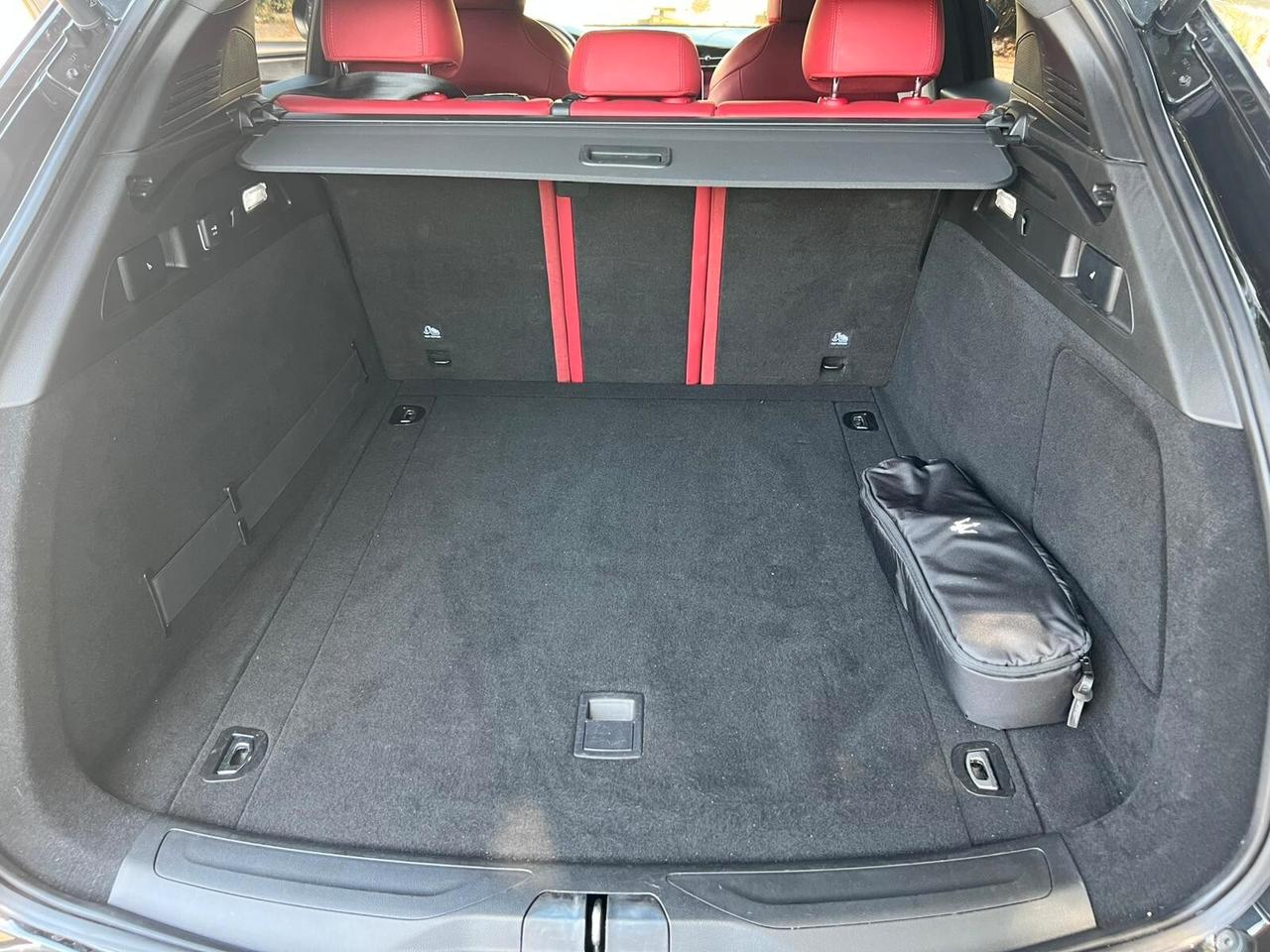Maserati Grecale MHEV 330 CV AWD Modena