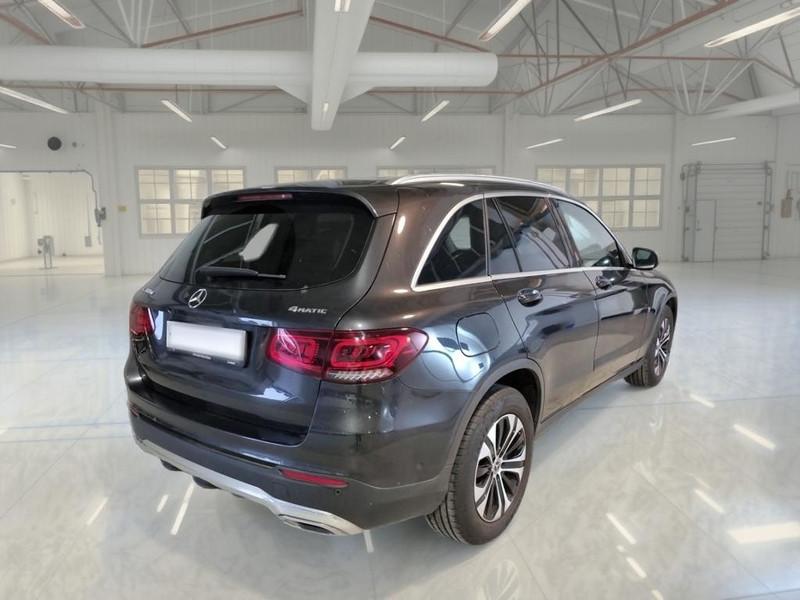 MERCEDES-BENZ GLC 300 d 4Matic Business aut.