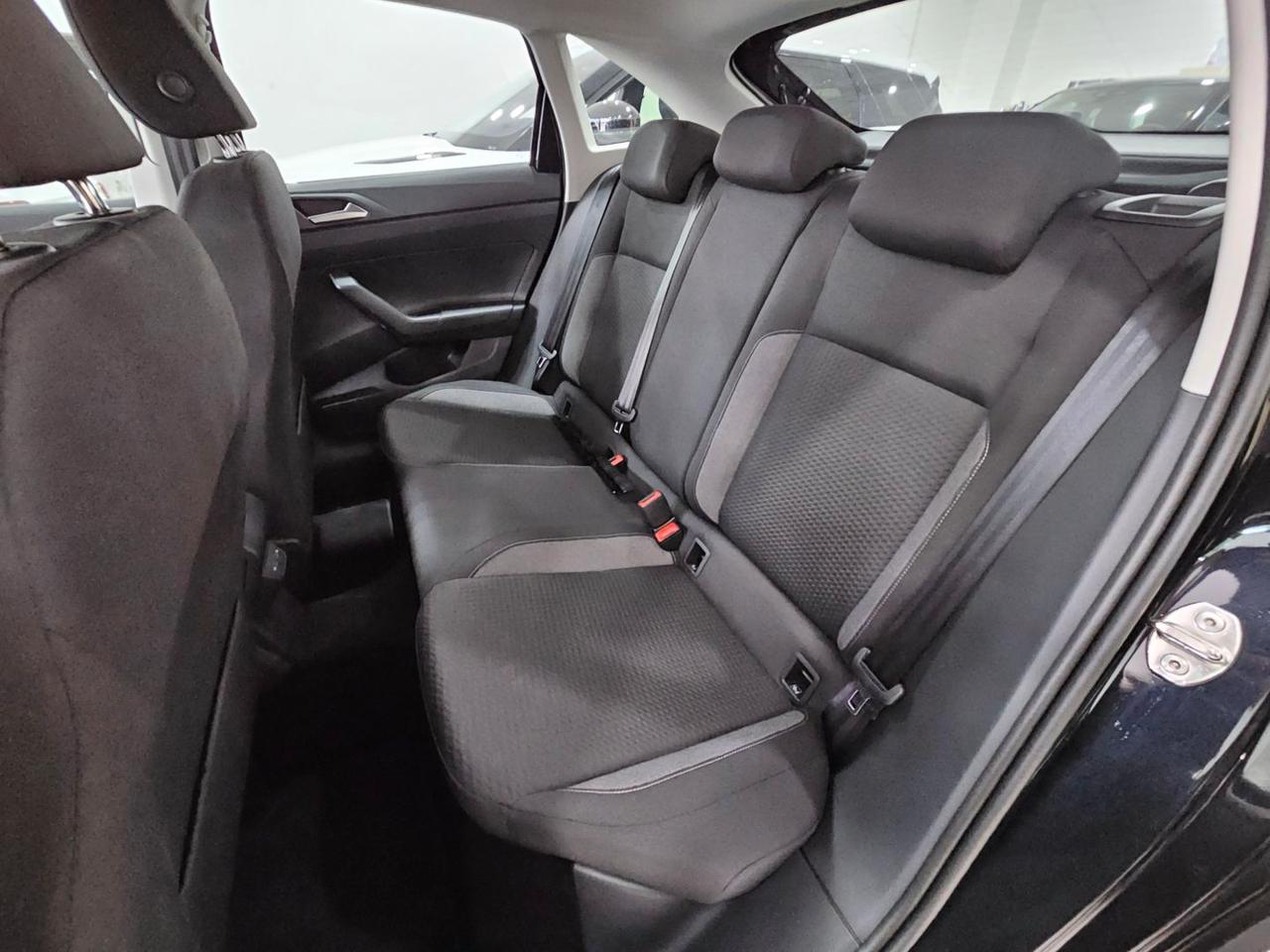 Volkswagen Taigo Life C.16" LED PDC Tetto Cruise Neopatentati