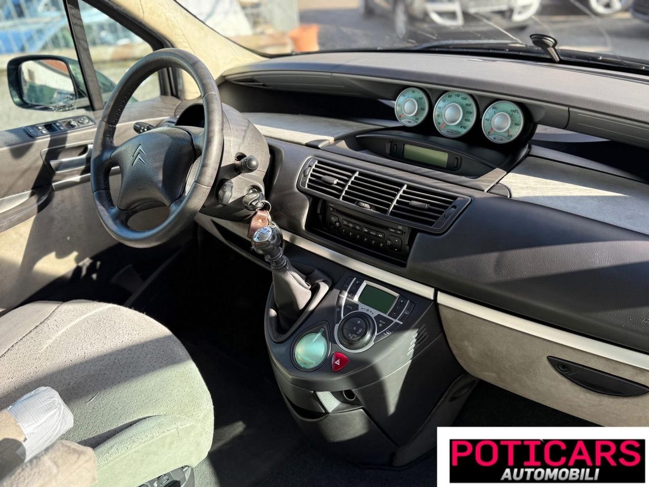 Citroen C8 2.2 HDi FAP Chrono