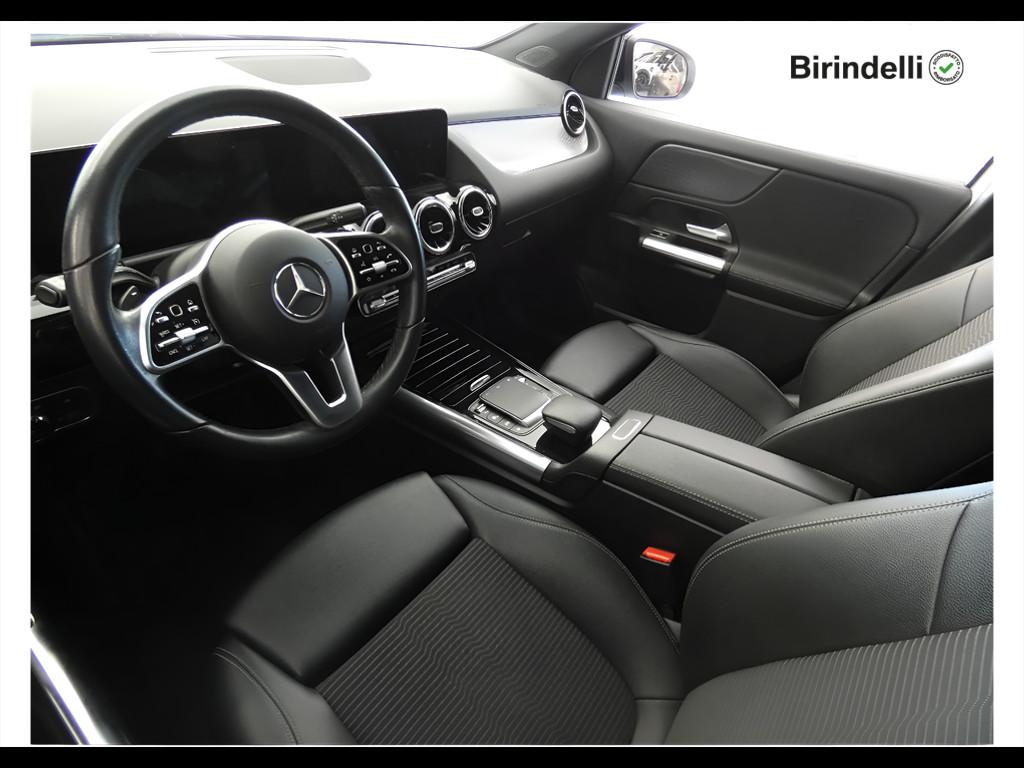 Mercedes-Benz GLA (H247) - GLA 200 d Automatic Sport