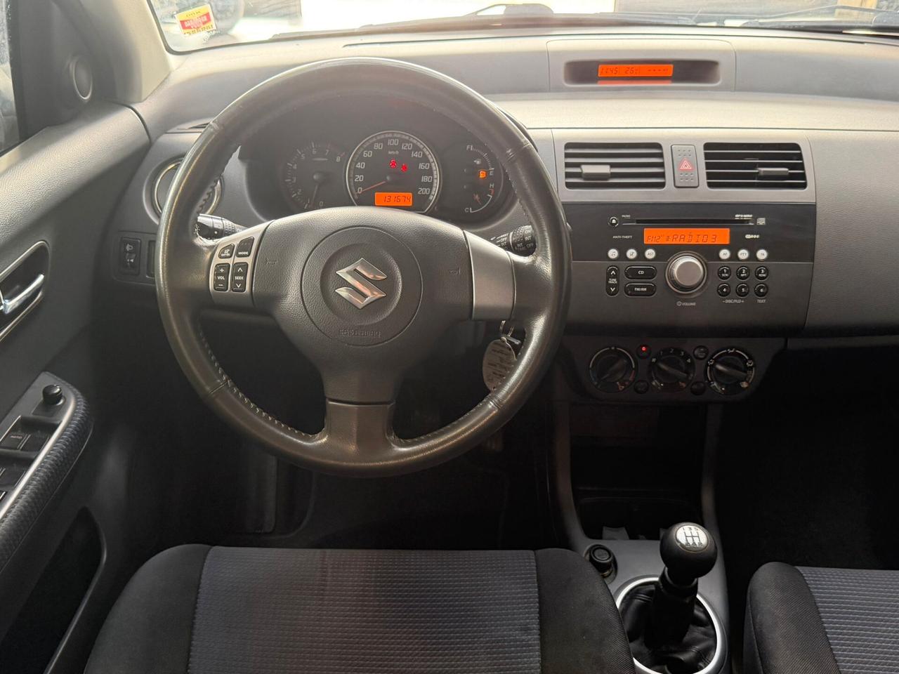 Suzuki Swift 1.3 4x4 5p. GL