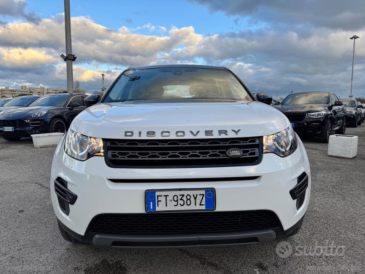LAND ROVER Discovery Sport 2.0D I4-L.Flw R-Dyn. HSE