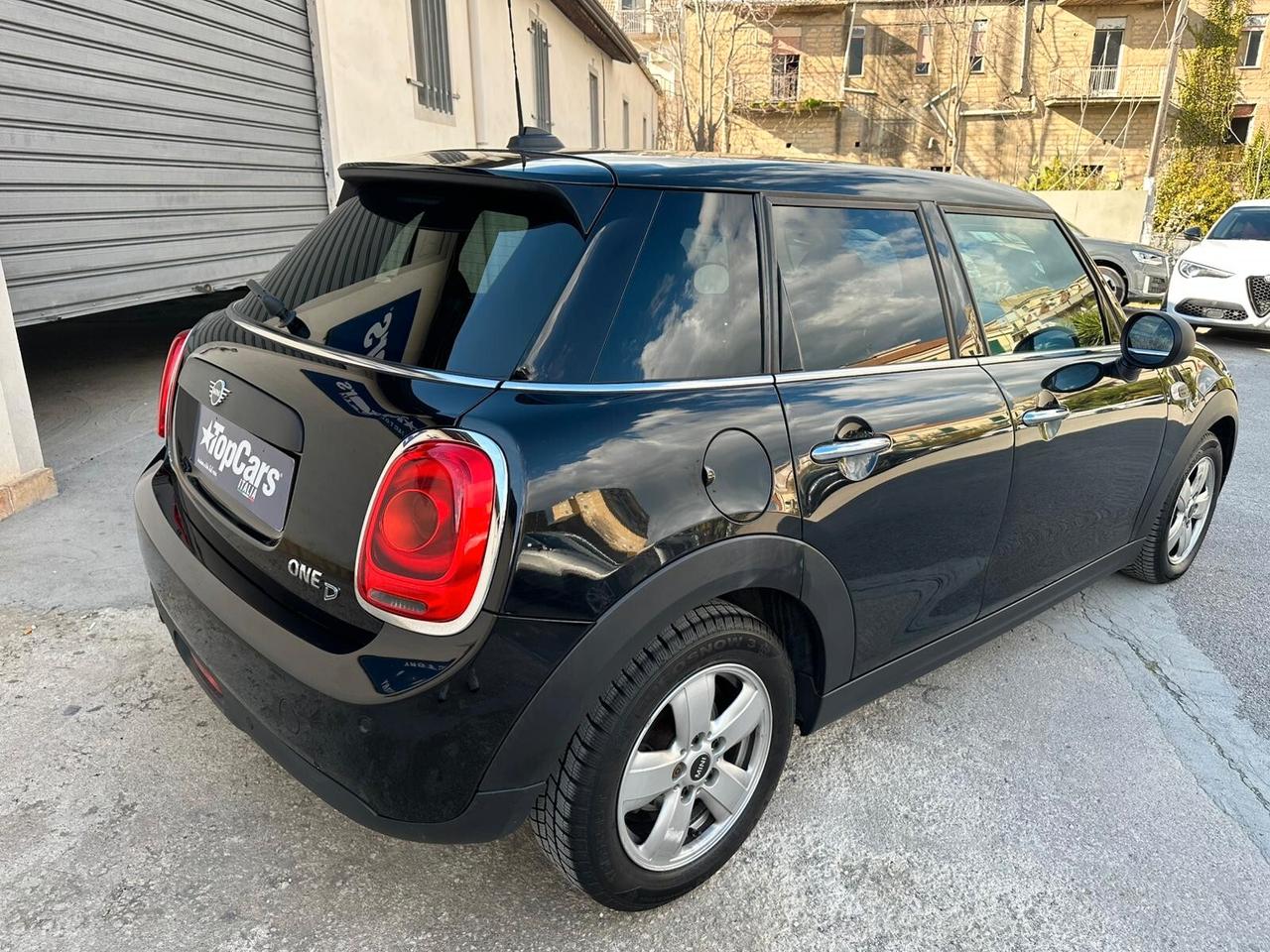 Mini Cooper 1.5 D 5 porte 95 cv - 2019