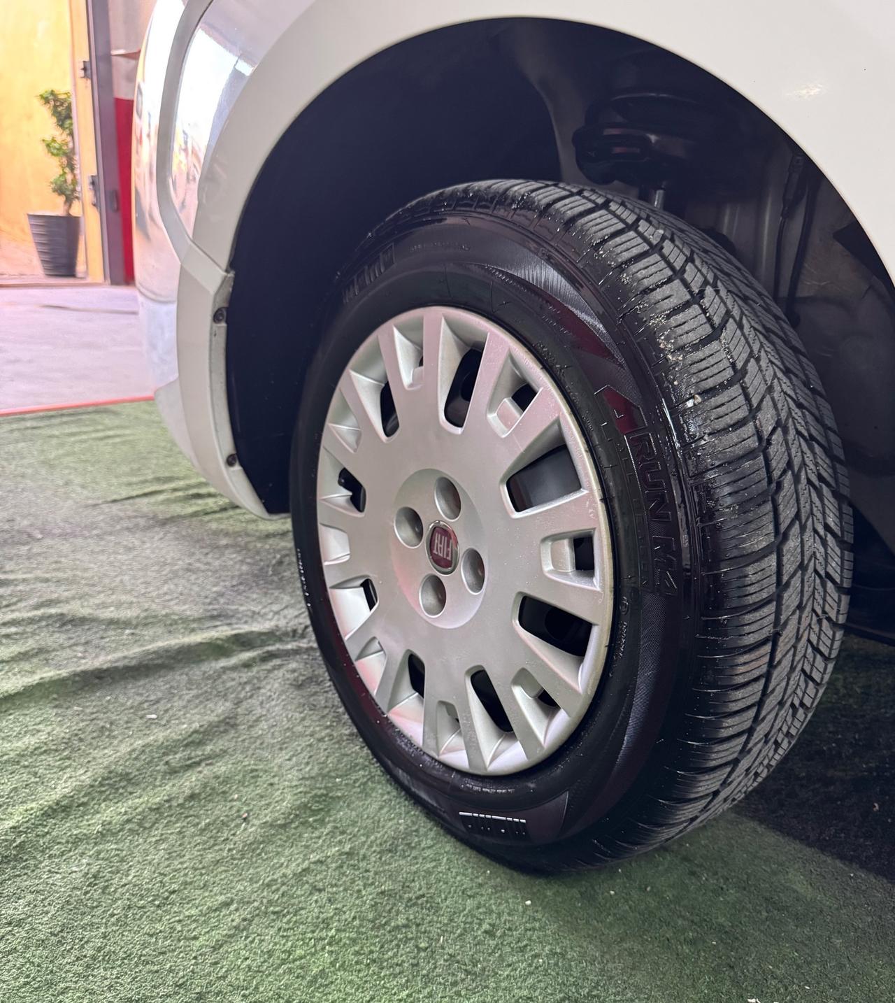 Fiat Qubo DA VETRINA UNICO PROPRIETARIO